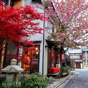ゲストハウス　ソイ ** 京都市